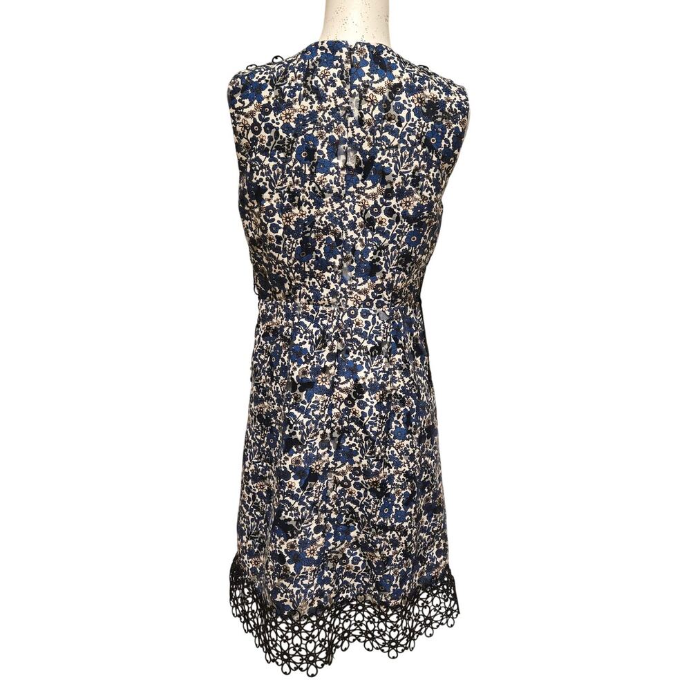Elie Tahari Floral Burnout Cocktail Dress 4 V-Neck Blue Black Soutache Lace - Picture 3 of 11